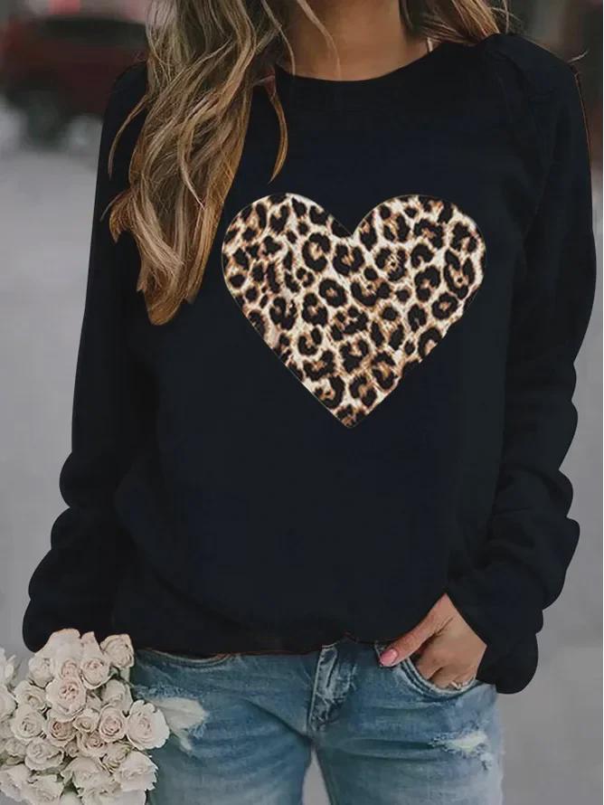 2024 Women's European & American Animal Print Round Neck Sweatshirt