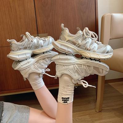 Кроссовки на толстой подошве, увеличивающие рост, женские 2025, новые модные универсальные сетчатые дышащие удобные легкие повседневные спортивные туфли