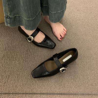 Французские туфли Мэри Джейн на низком квадратном каблуке серебристого цвета, женская обувь 2024 года, новые зимние туфли-одиночки в стиле ретро, маленькие кожаные туфли