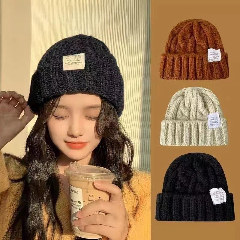 Hat Women's Autumn and Winter Warm Candy Colored Knitted Hat Yarn Hat