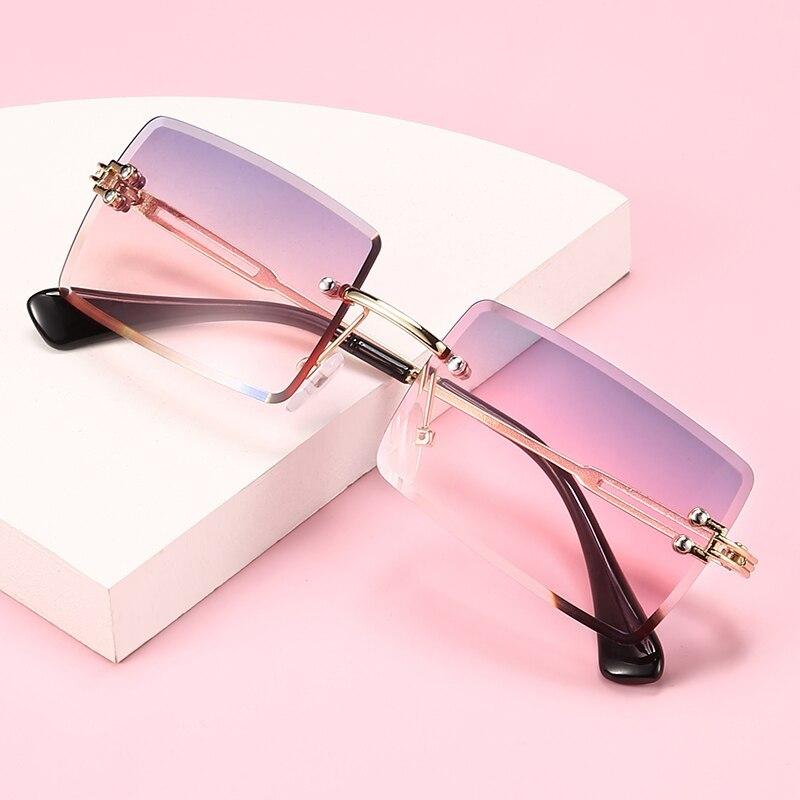 Vintage Fashion 2021 New Sunglasses Rimless Frameless Rectangle Shades Gradient UV400 Summer Traveling Sun Glasses for Women