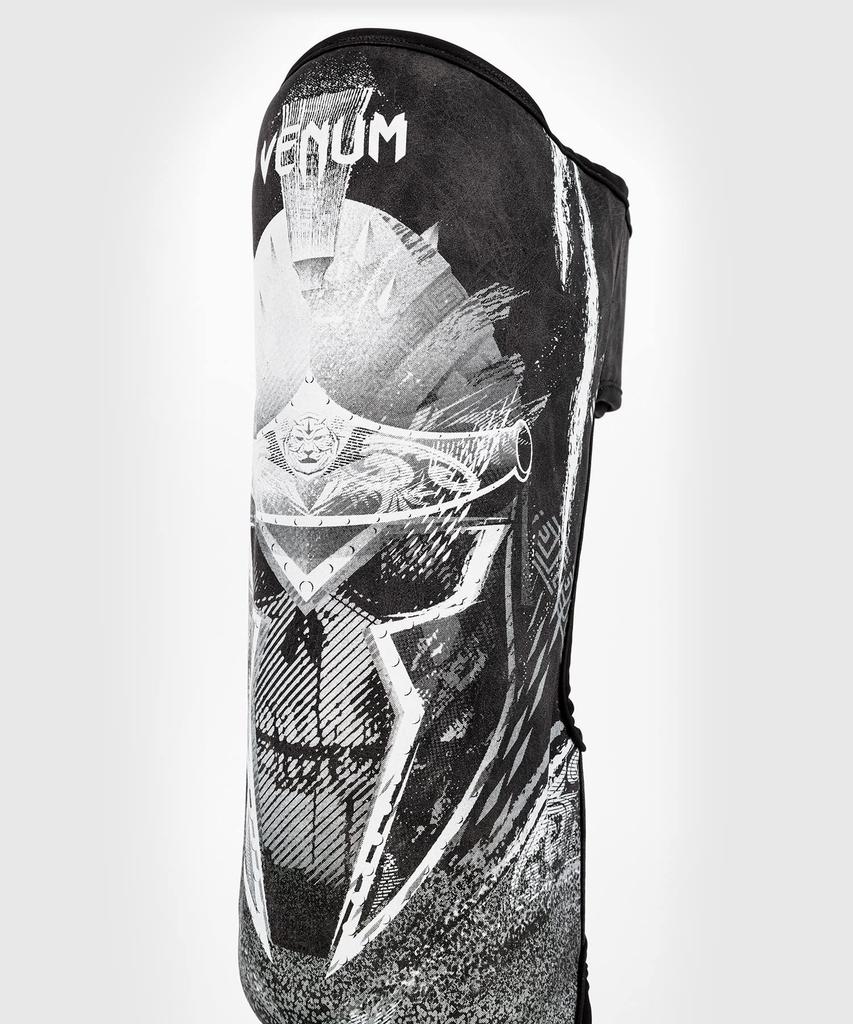 Venum GLDTR Щитки для голени XL 4.0 -