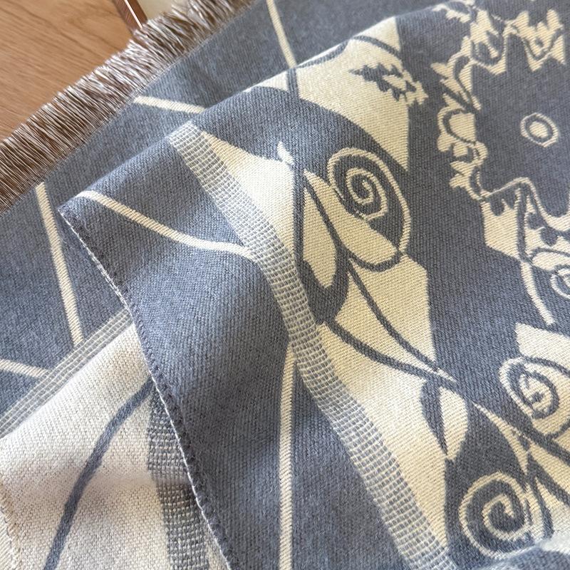 Casual Versatile Scarf To Keep Warm, Outer Coat Shawl, Winter High-End Warm Scarf