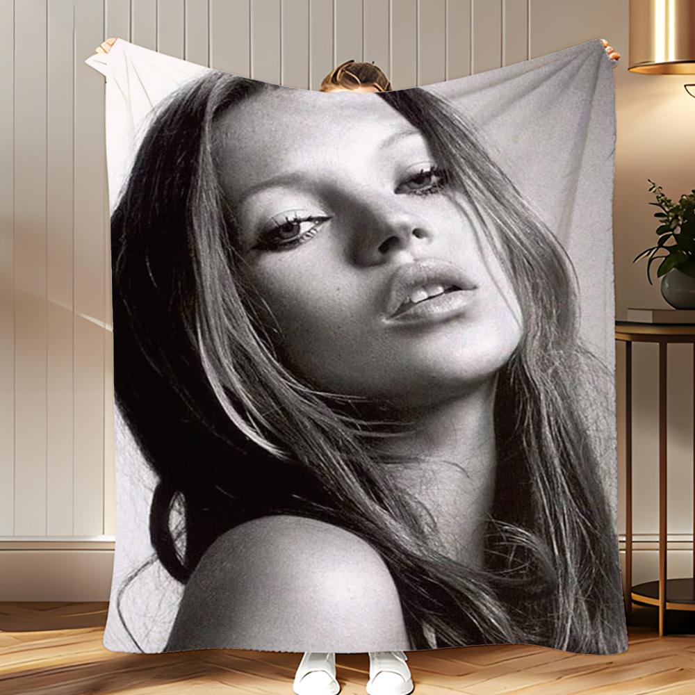 fashion icon Kate Ann Moss Throw Soft Coral Fleece Blanket 310gsm Fluffy Warm Throw for Sofa Bed Couch Bedroom Decor