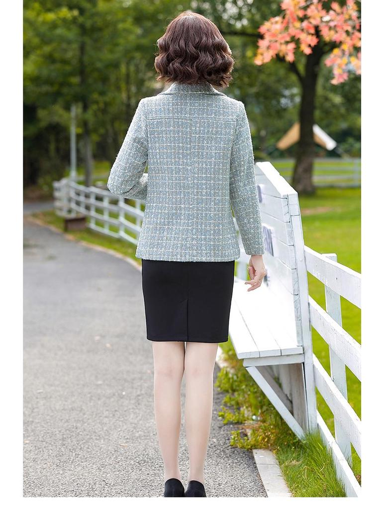 Модная короткая куртка мамы 2024: Весенне-осенний стиль для женщин среднего и пожилого возраста