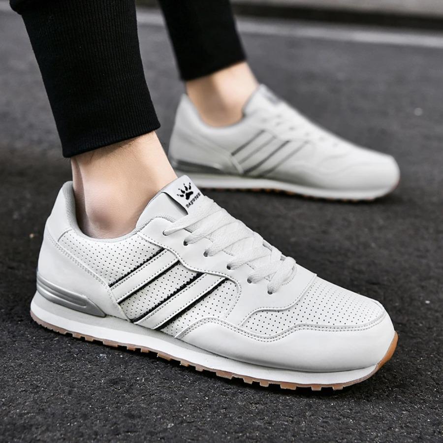 2025 новые кожаные нескользящие мужские кроссовки для бега Модные легкие дышащие повседневные кроссовки для работы, для спортзала, мужская обувь, кожаная обувь