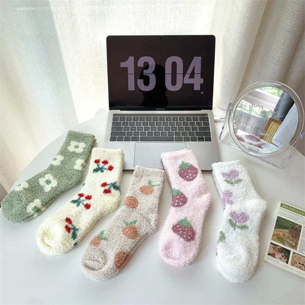 Coral Fleece Coral Velvet Socks Soft Plush Women Socks Warm Mid-tube Socks Winter