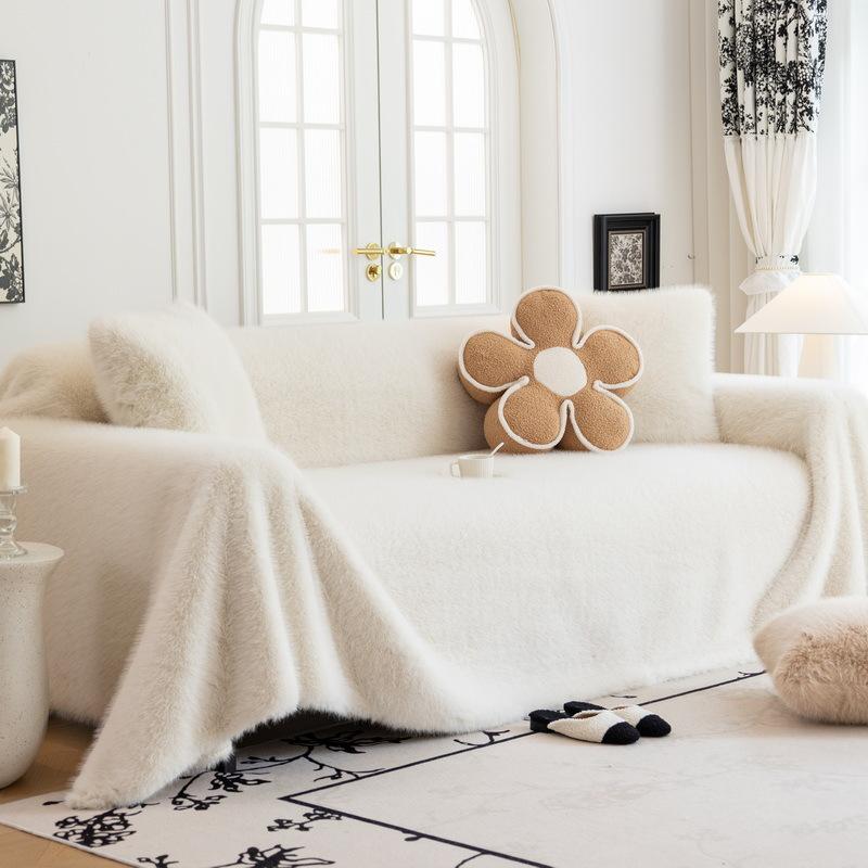 Sofa Towel Autumn and Winter New Straight Row Thickened Rabbit Plush Winter Cushion Non-slip High-end Cover Cloth