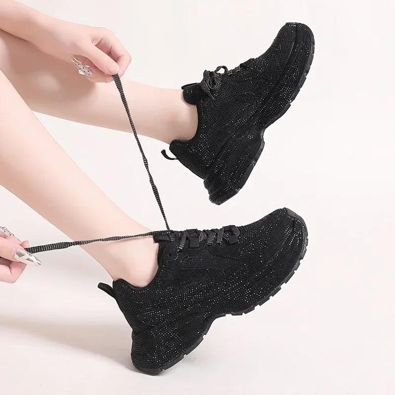 Модные женские кроссовки на платформе 5 см, роскошные, с блестками, повседневные, для улицы, высокого качества, для бега и тенниса, на шнуровке, модная спортивная обувь