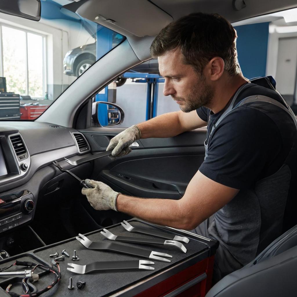 5pcs Car Audio Interior Disassembly Tools Auto Trim Removal Tool Audio Dashboard Remover Pry Tool Interior Modification