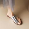 2024 Лето Новое поступление Лаконичные тапочки Женские сандалии Натуральная кожа Модные низкие каблуки с открытым носком Повседневная рабочая обувь для женщин