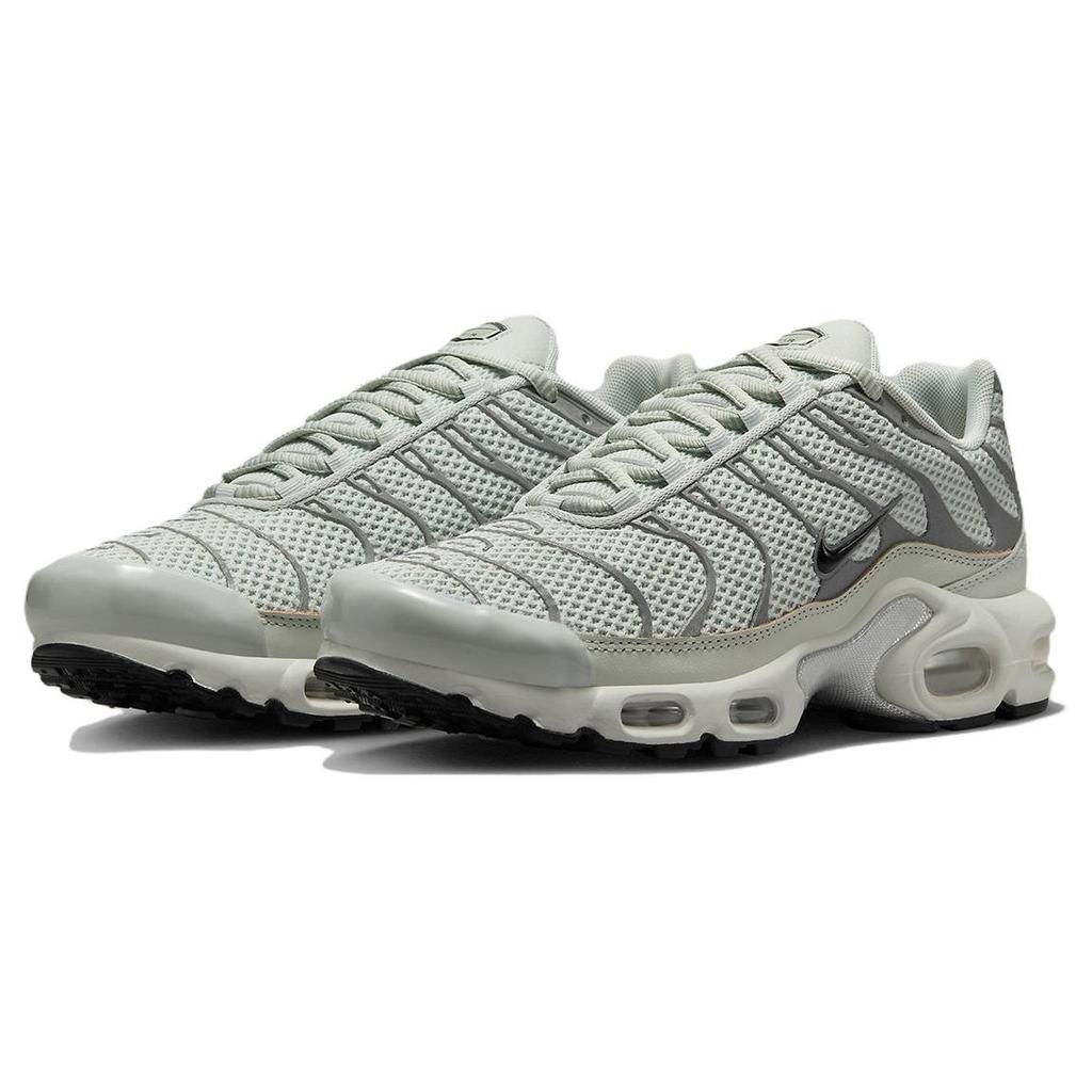 Nike Air Max Plus Light Silver Женские кроссовки Grey Chrome Light-Bone FV8480-002