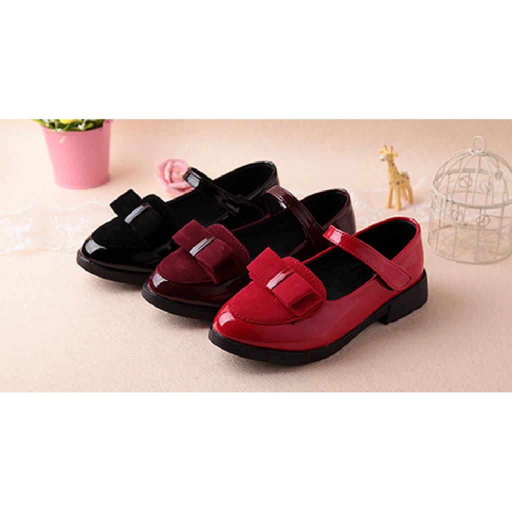New Princess Shoes for Small, Medium, and Large Children, Black Girls' Square-Toed Bowknot Single Shoes, Student Performance Shoes