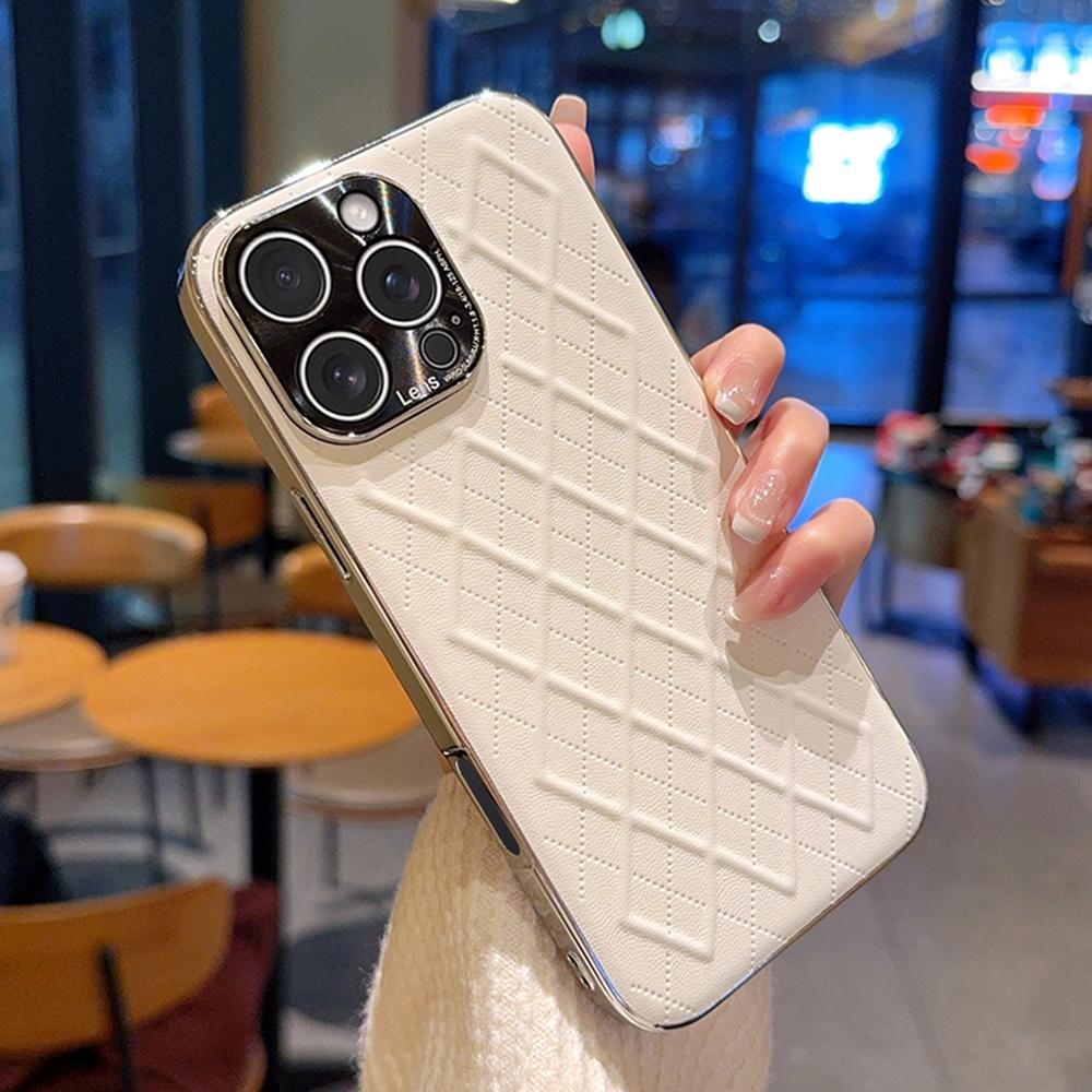 For iPhone 15 Pro Case Electroplated Silver Edge Rhombus Pattern PC + PU Leather Phone Back Cover