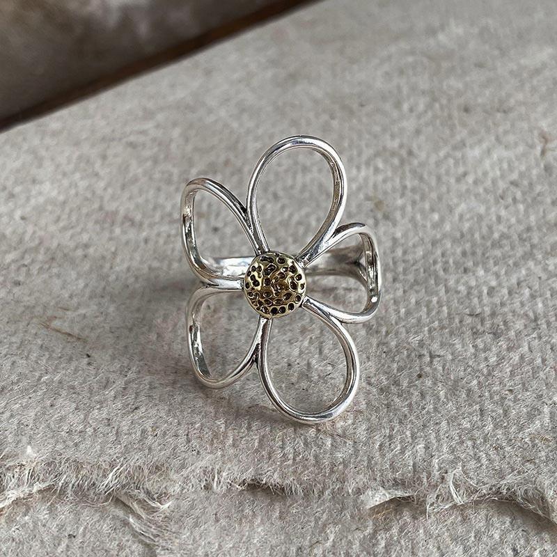 Foxanry Silver Color Hollow Daisy Ring for Women Girls Creative Vintage Minimalist Trendy Sweet Elegant Daily Party Jewelry Gift