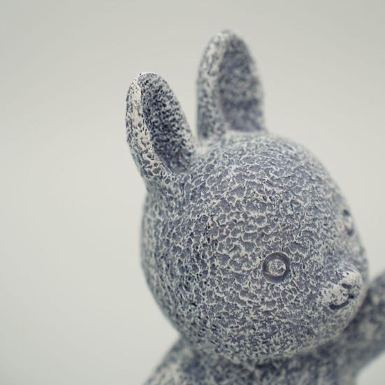 Садовая статуя кролика со светодиодной лампой IP44, водонепроницаемая, с автоматическим включением/выключением, лампа на солнечной энергии, полимерная скульптура кролика, украшение для газона