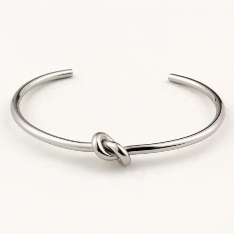 Simple New Fashion Titanium Steel Bracelet for Women Love Knot Titanium Steel Bracelet Peach Heart Open Bracelet Creative Gifts