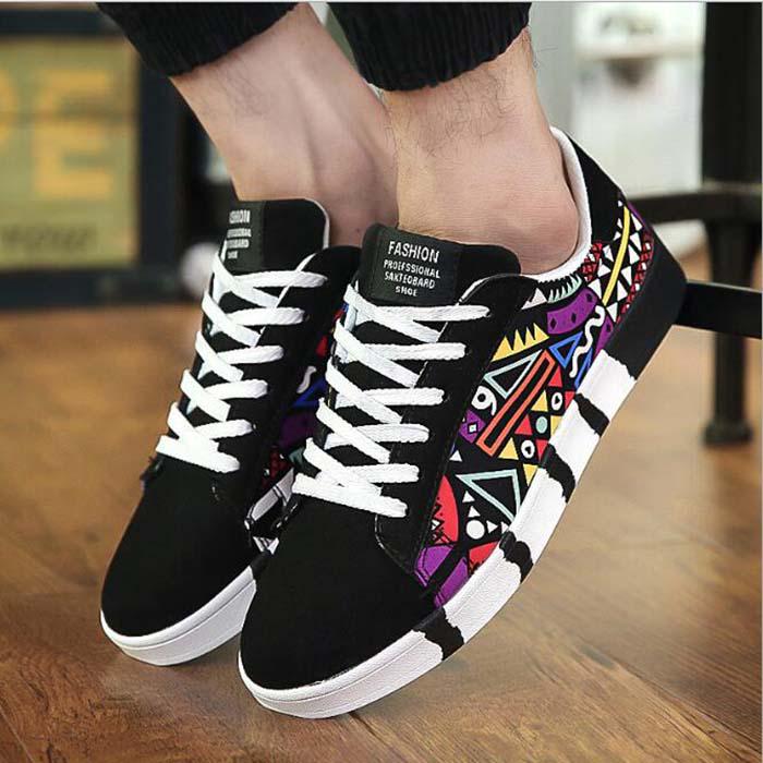 Spring New Men's Casual Shoes Fashionable Shoes Canvas Shoes Korean Sports Fashionable Male Students Board Shoes