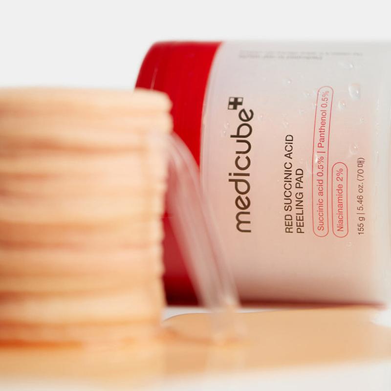 Medicube Red Succinic Acid Peeling Pad 155g 70EA
