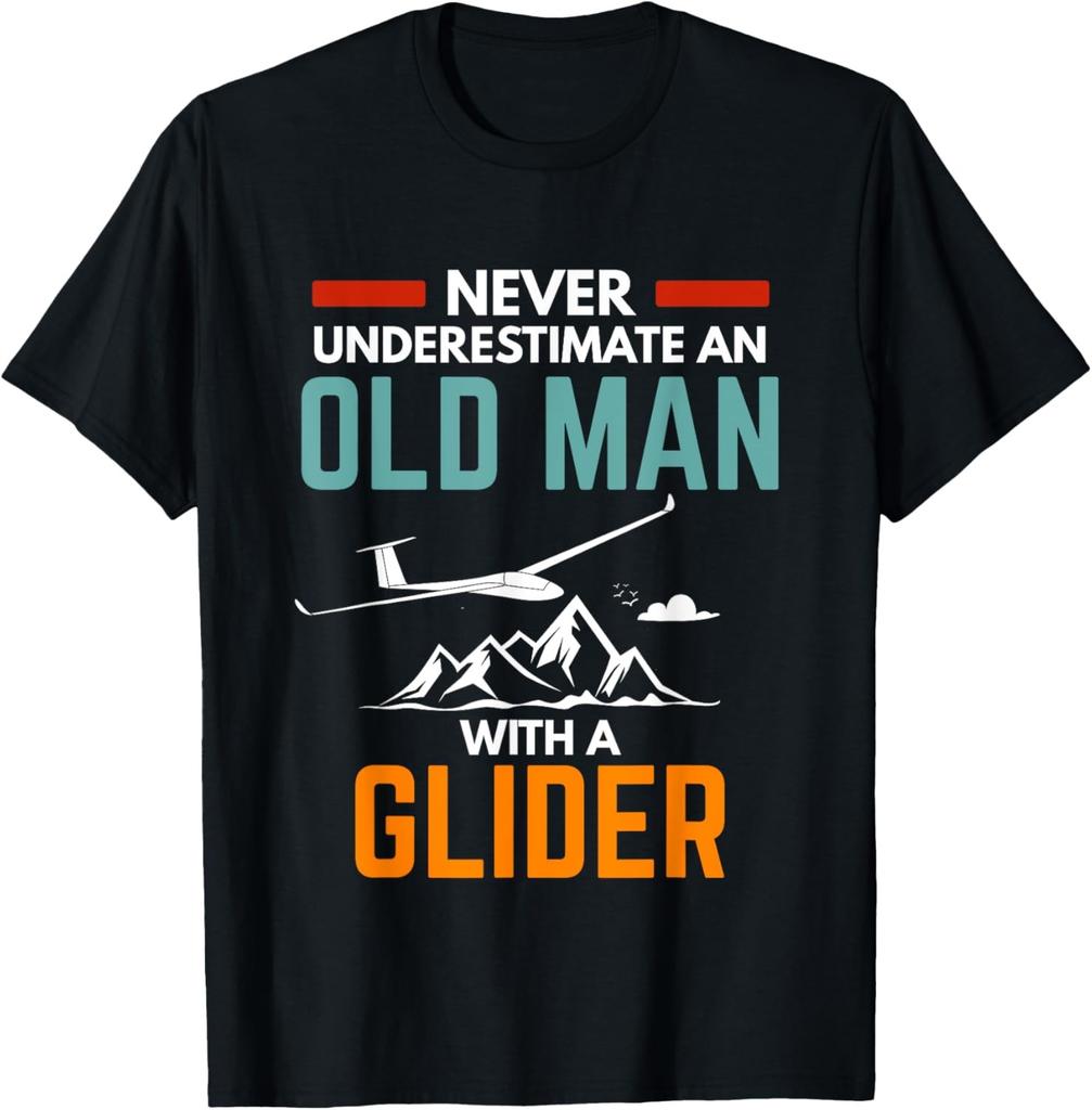 Mens Glider pilot saying Never underestimate an old man sailplane T-Shirt