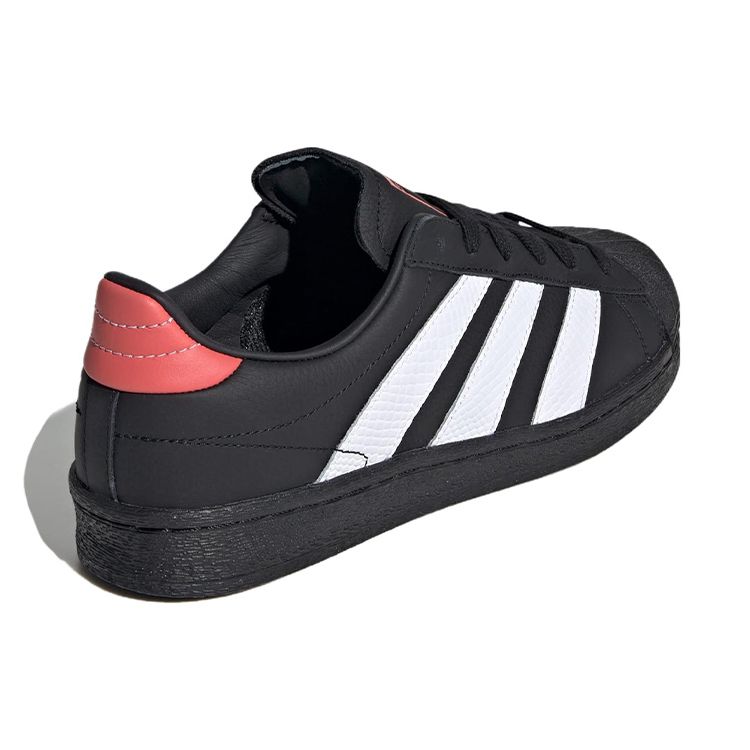 Adidas Originals Superstar 82 Low Top Sneakers Unisex Sneakers Black White IE3056