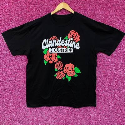 Clandestine Industries Футболка для скейтера 'Floating Roses Scene' L