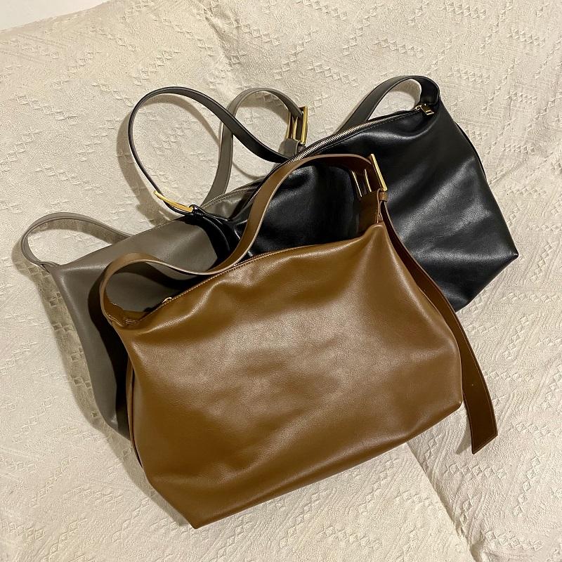 IELGY Женские сумки через плечо, большая вместимость, черные, универсальные, корейская версия, на одно плечо, для сына и мамы, простые повседневные