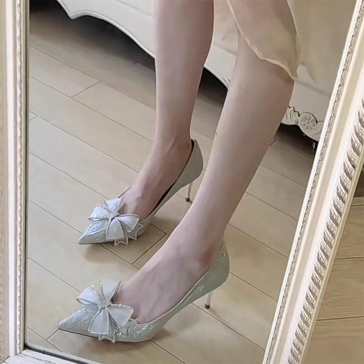 Французские туфли на высоком каблуке женские 2025 весна и осень новые свадебные туфли со стразами бант кристалл темперамент светские туфли на шпильке одинарные женские