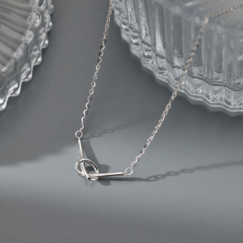 S999 Pure Silver Knotted Necklace Female Niche Design Clavicle Chain Light Luxury High Sense Necklace