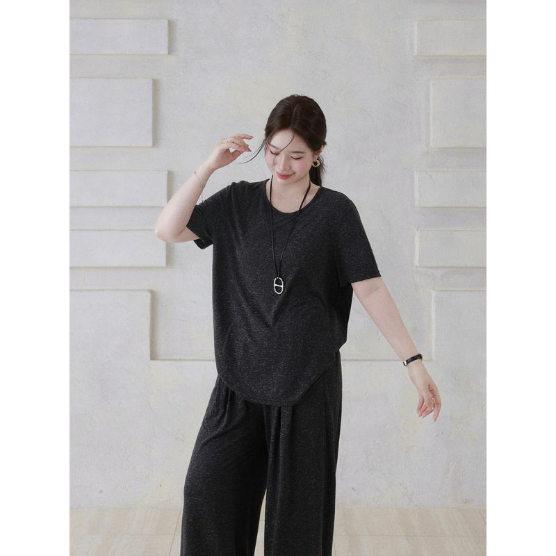 Plus-Size Women's Clothing for Slightly Chubby Girls, Casual Style Linen Vest, Cardigan, T-Shirt, and Pants Three-Piece Set