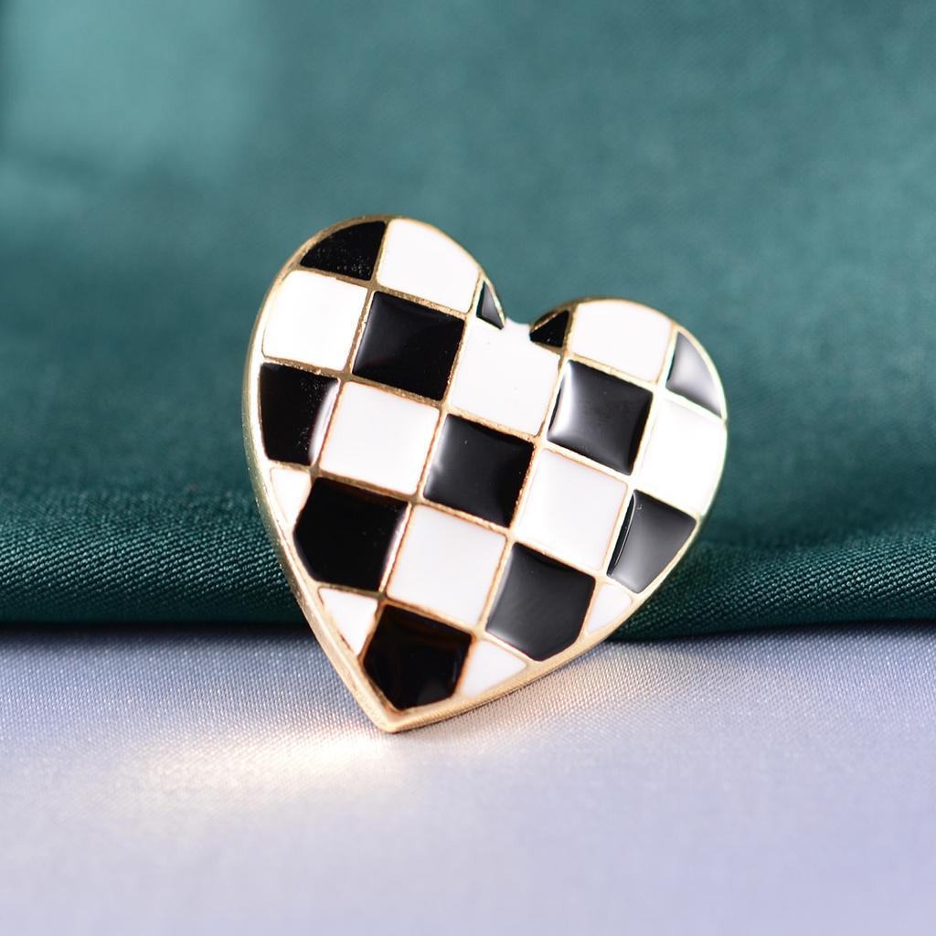 Blucome Mosaic Enamel Heart Shape Brooch Corsage Badge Special Design Brooches Collar Clip