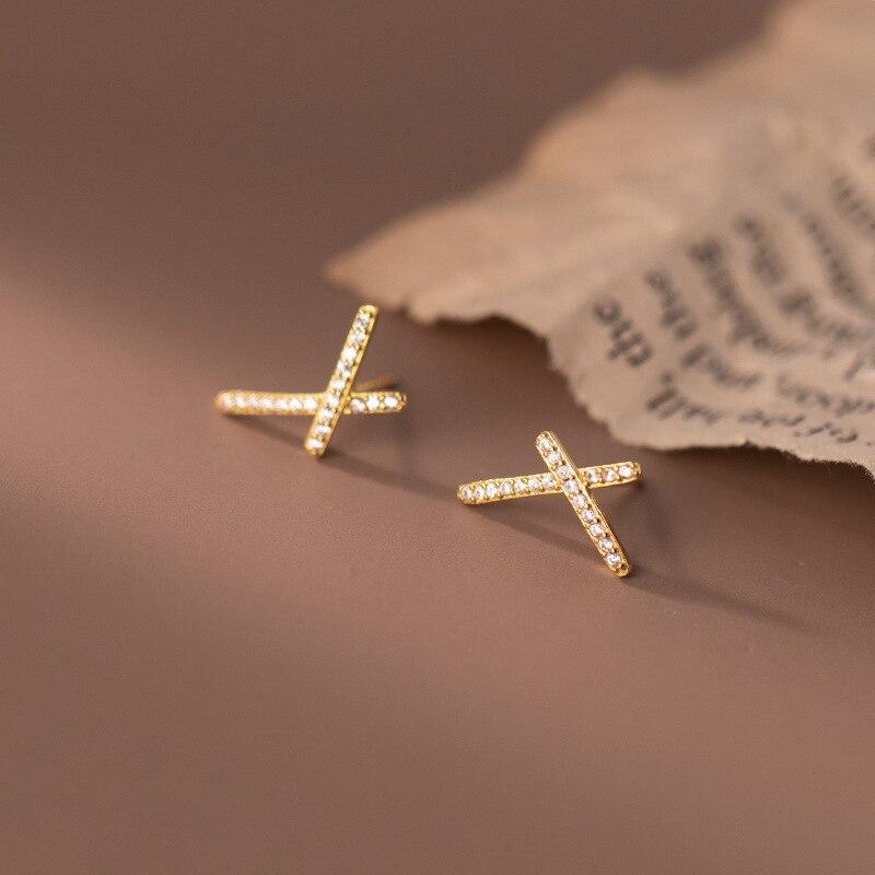 Trustdavis настоящие серьги-гвоздики из стерлингового серебра 925 пробы с крестом для женщин, свадебная вечеринка, модные ослепительные ювелирные изделия из фианита S925 DA2754