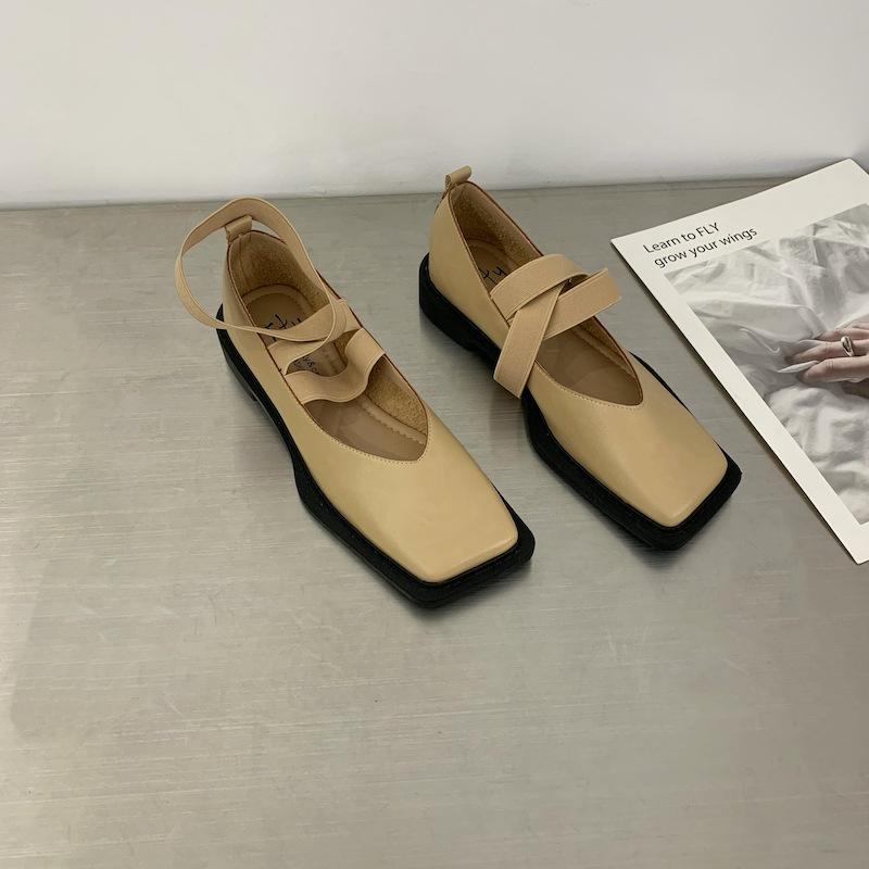 Маленькие кожаные туфли женские весна 2024 новые универсальные модные туфли с квадратным носком и плоским дном с неглубоким носком ленивые мокасины