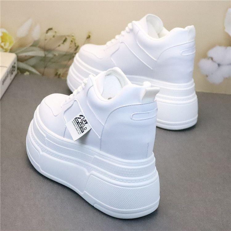 2024 новые модные туфли на высоком каблуке с круглым носком, кожаные туфли белого цвета, увеличивающие внутреннюю высоту, и тонкие повседневные туфли с высоким берцем для женщин