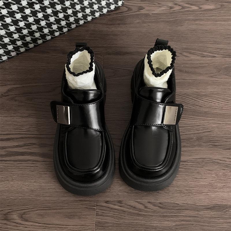 Black Round Head Retro British Style Platform Small Leather Shoes Women's Autumn and Winter 2025 New Thick Heel French Loafer Single Shoes