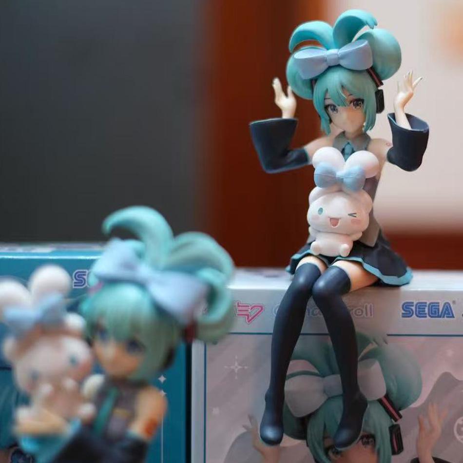 Hatsune Miku X Cinnamoroll Collaboration Figure Set Cute Anime Collectible Model Toys 2 Styles for Fans