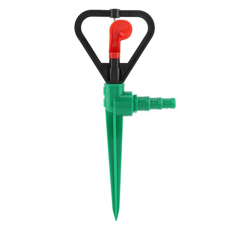 Вращающийся спринклер для орошения сада