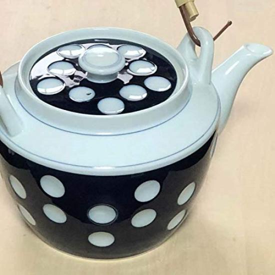 Глиняный горшочек размером 10 с ситечком из нержавеющей стали, произведен в Японии