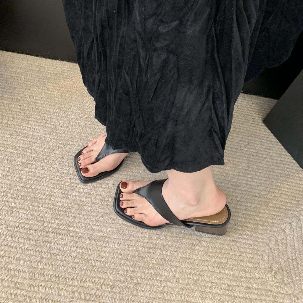 Fashion Square Heel Slippers Casual Rubber Flip Flops Shoes Woman 2025 Shale Female Beach Pantofle Block Luxury Soft Hawaiian Sabot New