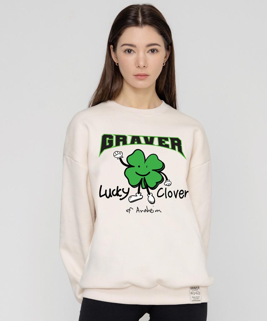 GRAVER [Unisex] Lucky Clover Center Sweatshirt_Cream
