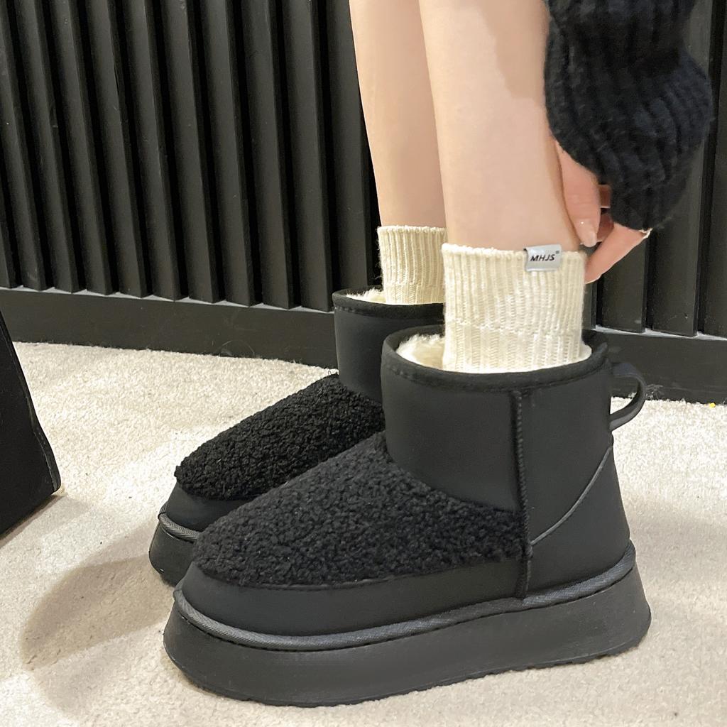 Shoes for Woman Ankle Women's Snow Boots Moon Elegant with Medium Heels Platform Chunky Black Booties Furry Demi-season Sale Hot