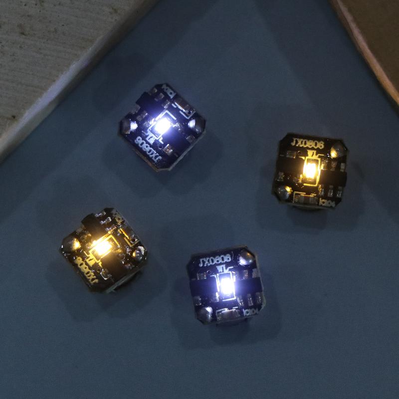 2 шт. Светодиодный свет Микроволновый магнитный переключатель управления Осветительный чип Анимация Сделай сам плюс Световая модель Игрушка Беспроводная лампа