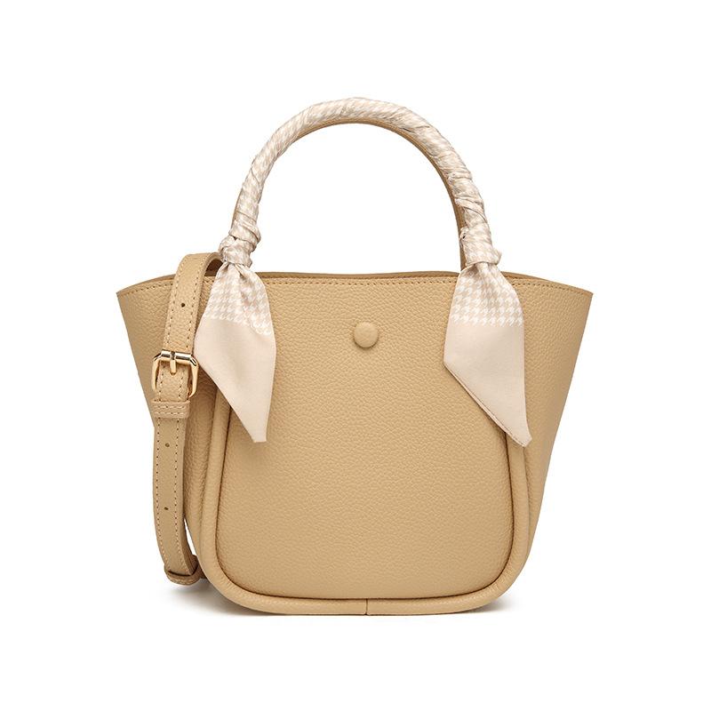 Women's red handbag, bridal bag, 2024 spring/summer new style, high-end and stylish wedding handbag