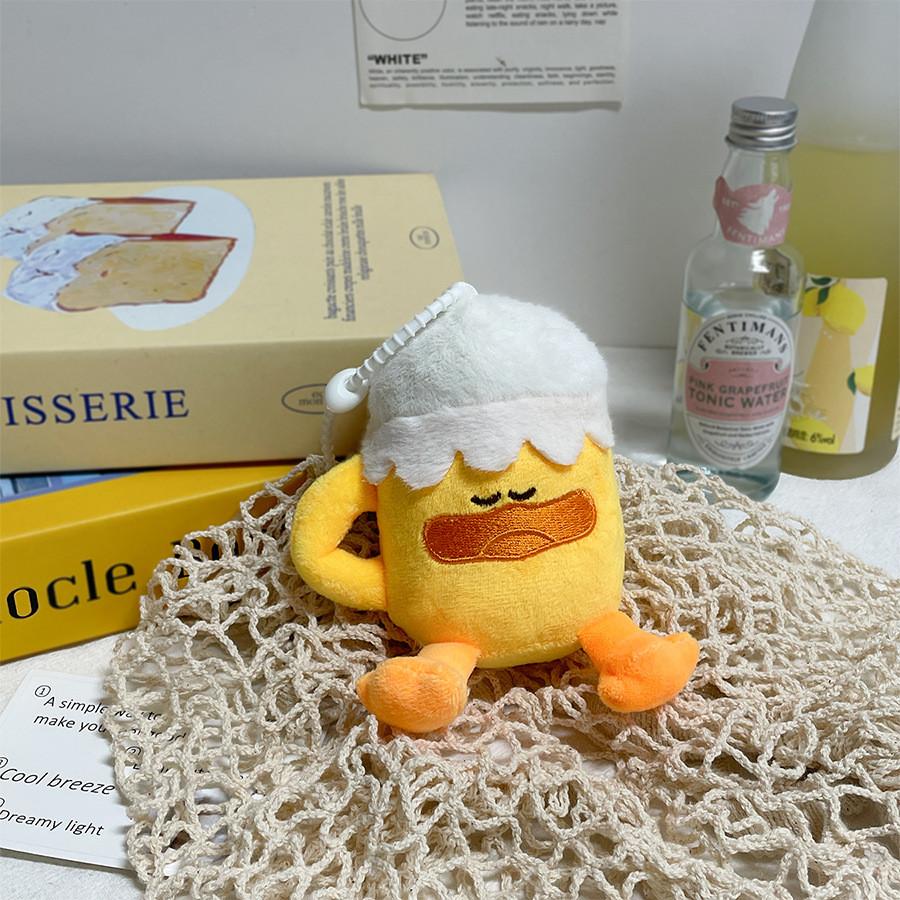 Плюшевая игрушка Утка с пивом, наполненная ПП-хлопком, для подарка ребенку и коллекционирования. Веселая.