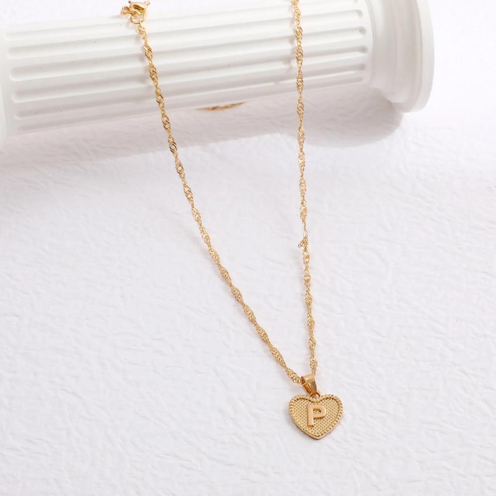 A-Z 26 Initials Name Necklaces Heart Pendant Letter Alphabets Necklace for Women 2023 Female Choker Chains Jewelry Trendy Gifts