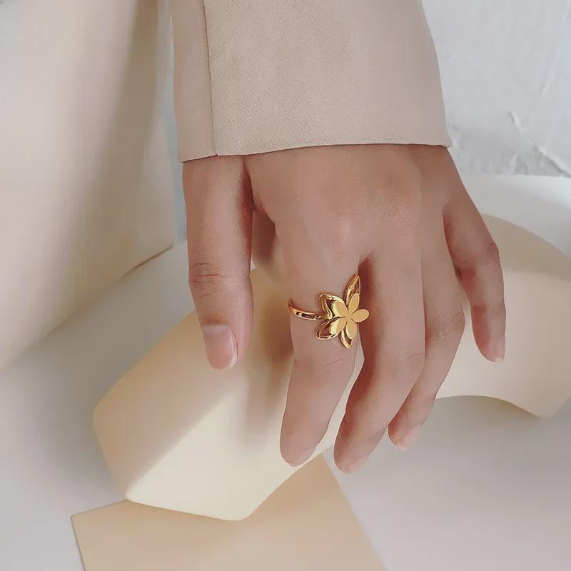 Элегантное корейское кольцо из титановой стали с лепестками: 18-каратное золото, модные ювелирные изделия высочайшего класса.