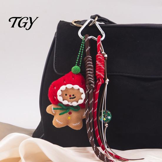 Santa Claus Bag Charm Christmas Charm, Crochet Keychain Pendant with Festive Charms Faux Leather Star, Xmas Hanging Decor for Party Favors Gift