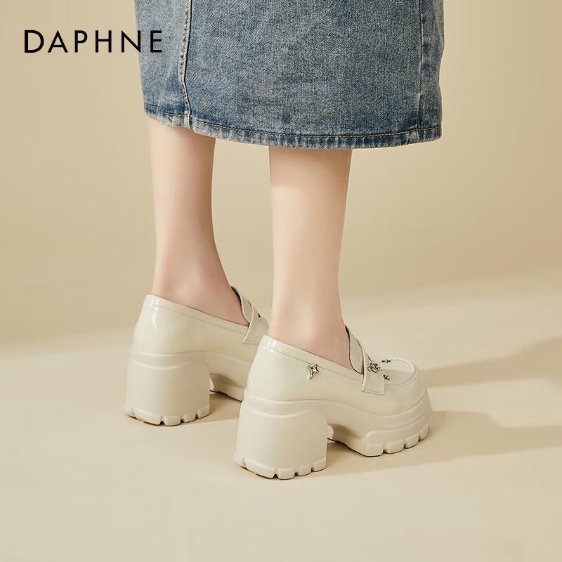 Женские лоферы на массивной платформе и каблуке Daphne