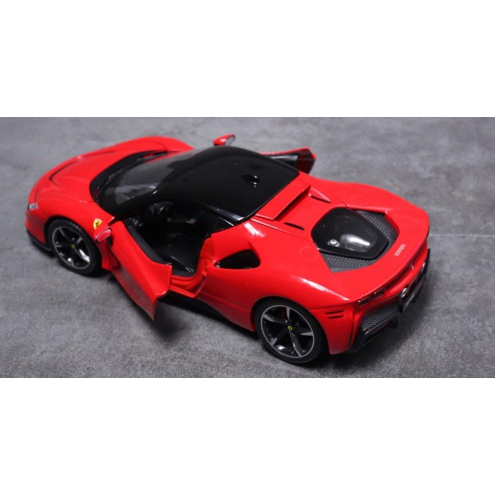Ббураго 1:Модель автомобиля Ferrari SF90 Stradale, масштаб 1:24, красная