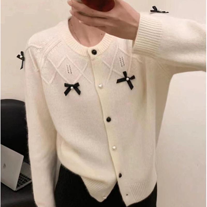 Женский осенне-зимний вязаный кардиган с круглым вырезом и бантом